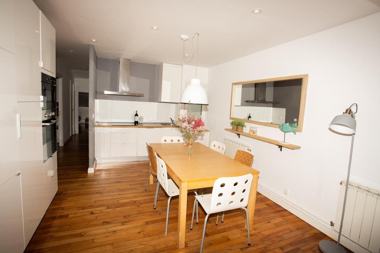 La Marina Amplio Apartamento En Pleno Centro De Hondarribia Eksteriør bilde